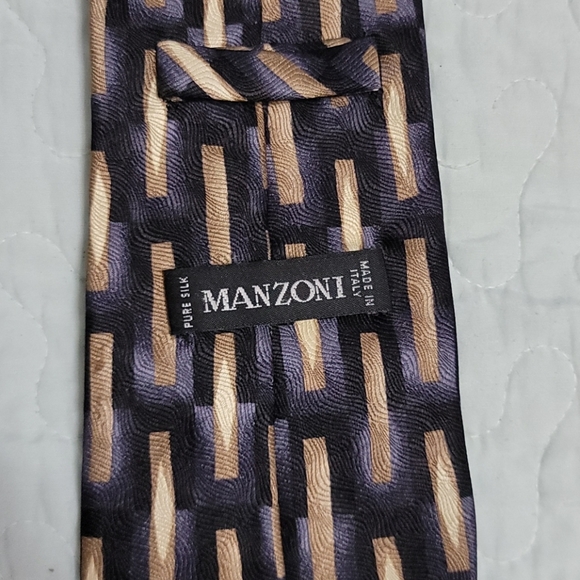Manzoni Italian Silk Hand-Made Tie 4"x59" - Picture 2 of 5